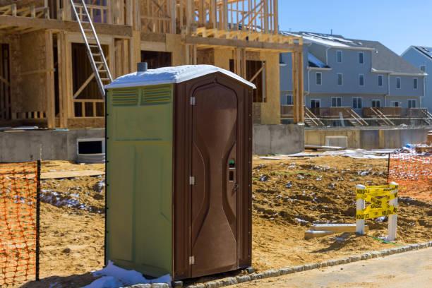Best Luxury portable toilet rental  in Rushville, IN